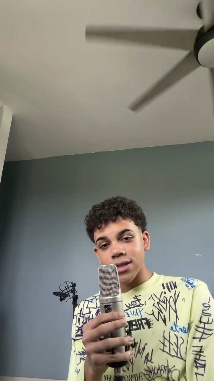 Instagram reels by @xanderlindd